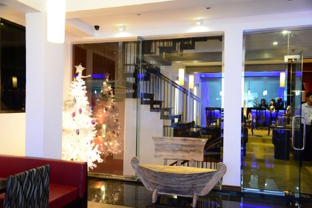 Oak Ray City Hotel Kandy Luaran gambar