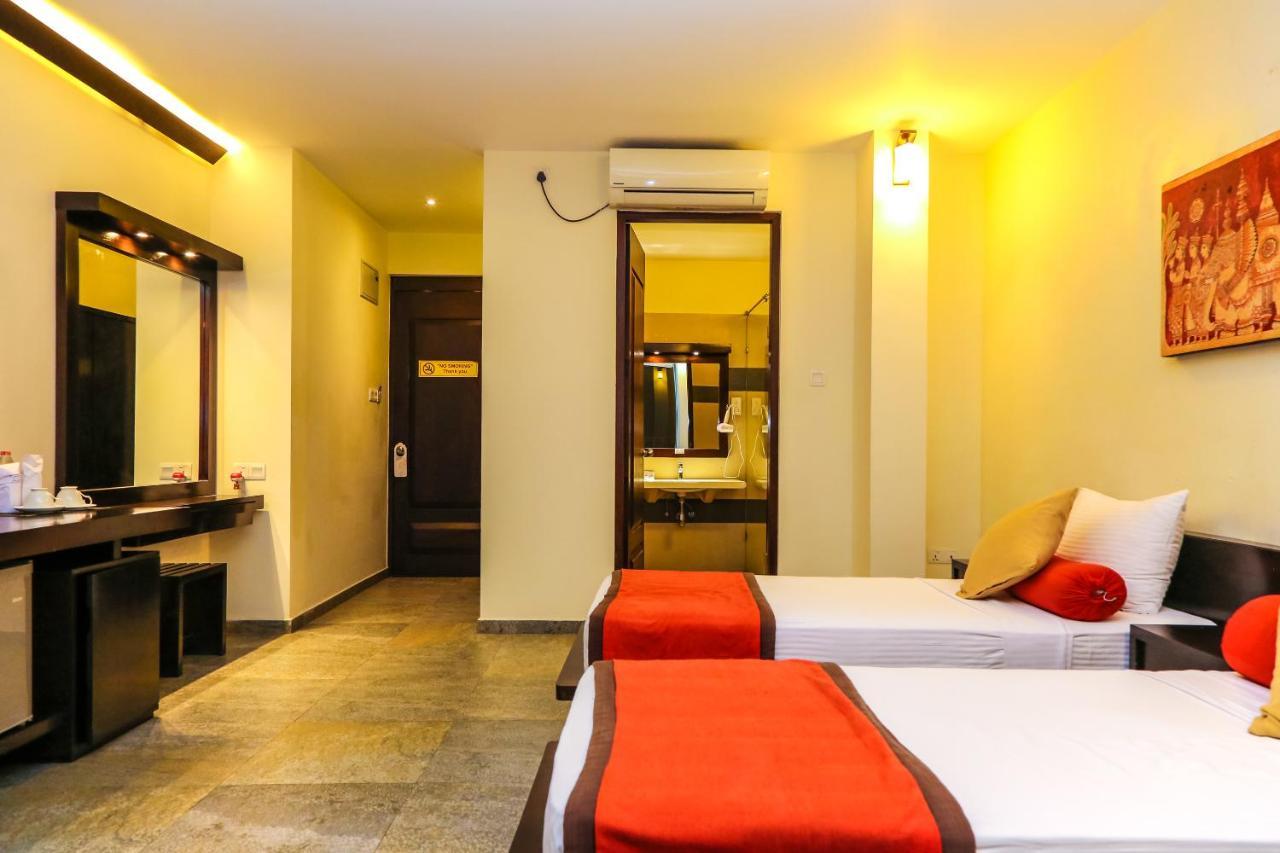 Oak Ray City Hotel Kandy Luaran gambar